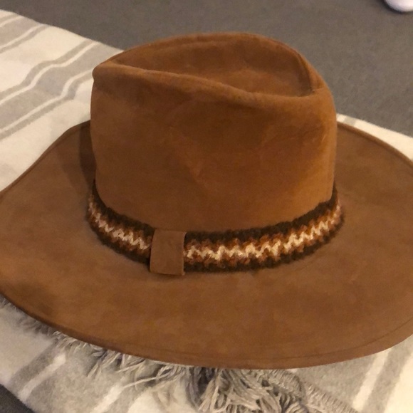Resistol Accessories - Vintage Resistol Suede Tan Cowboy Hat 6 3/4